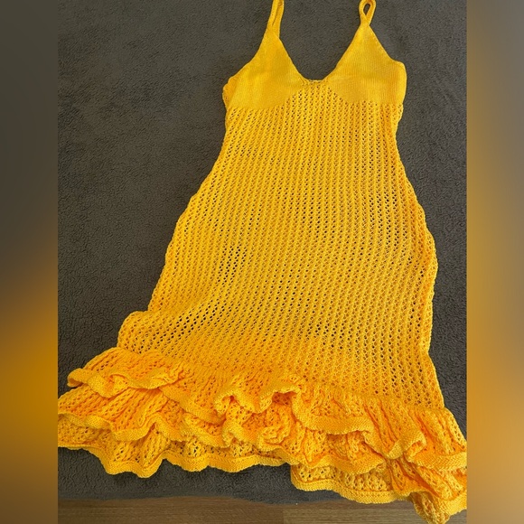 Yellow Knitted Mini Ruffled Hem dress - Picture 2 of 7
